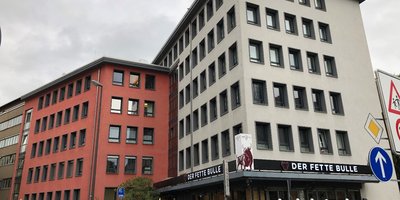 Ärztehaus_Oeder_Weg.jpg